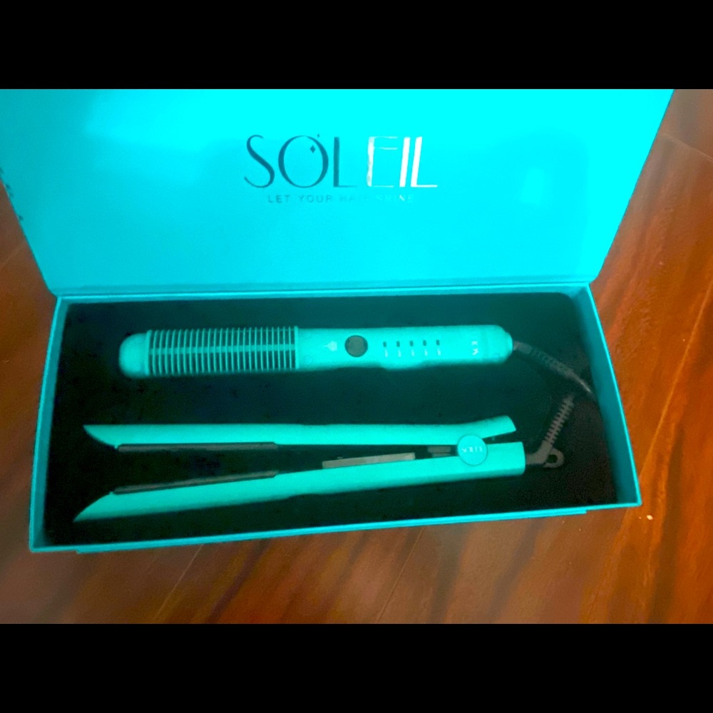 SOLEIL| Professional Flat Iron & Styling Comb